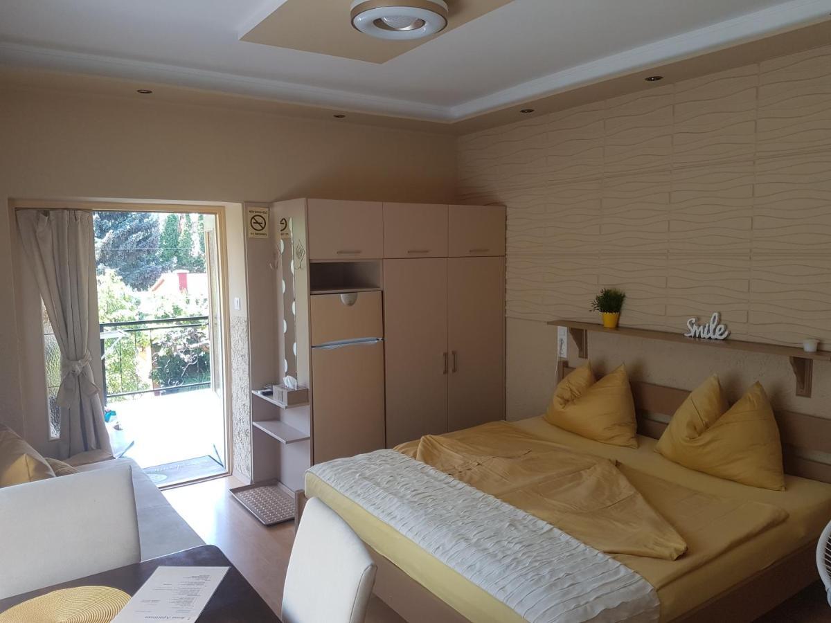 Rózsa Apartman Alsoors Exterior foto