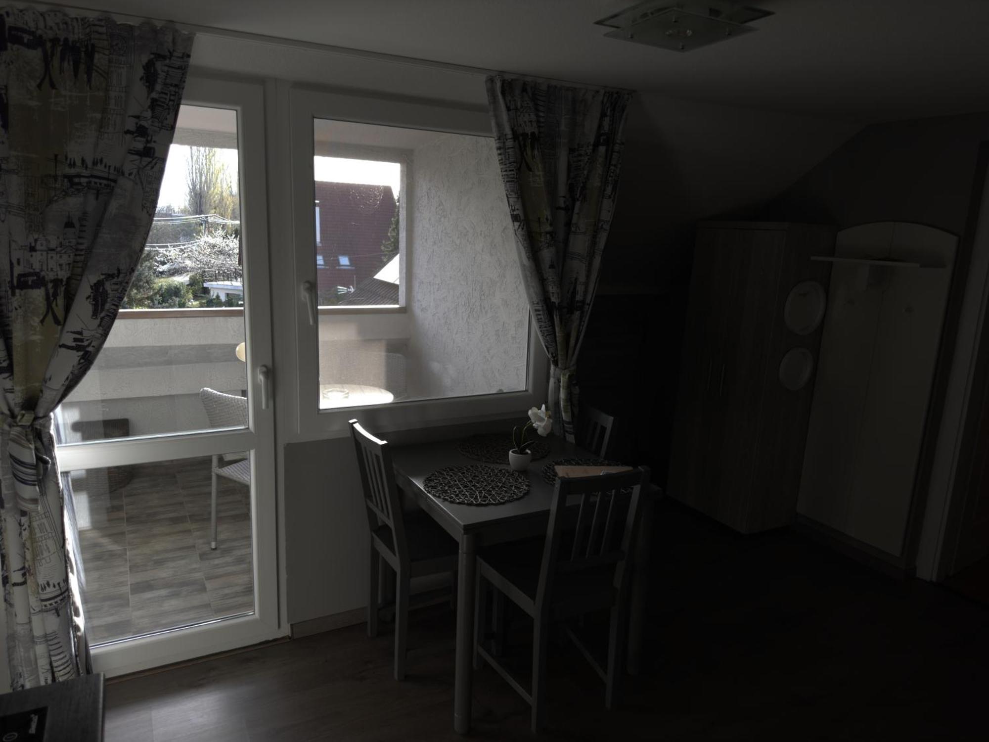 Rózsa Apartman Alsoors Quarto foto